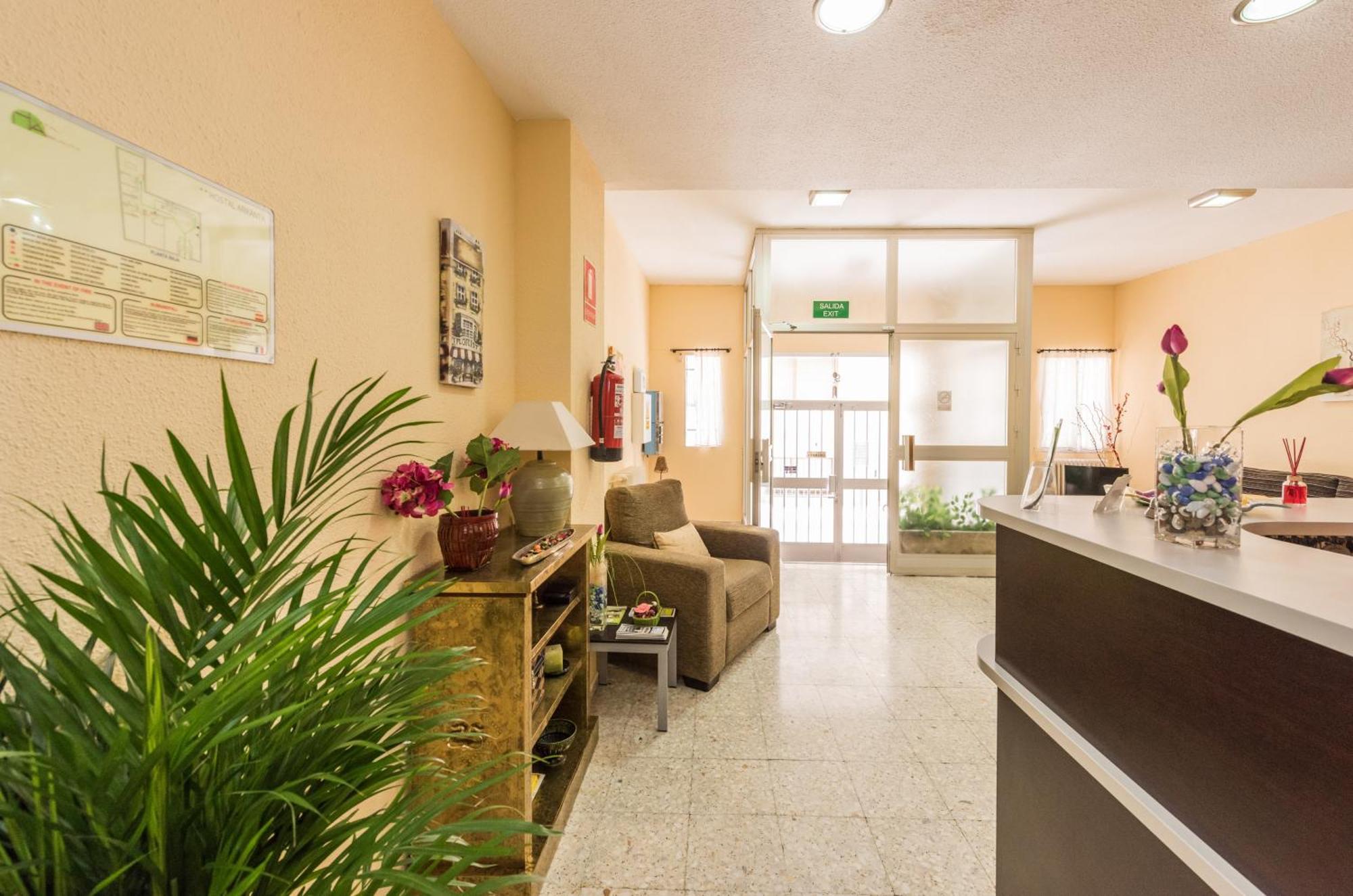 Hostal Arkanta Arganda Del Rey Exterior foto